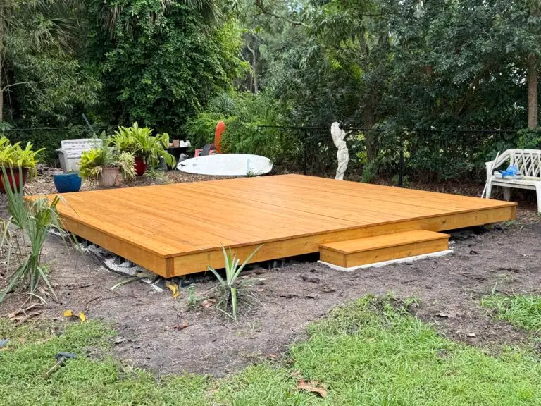 Floating Deck Building in Palm Beach Gardens
